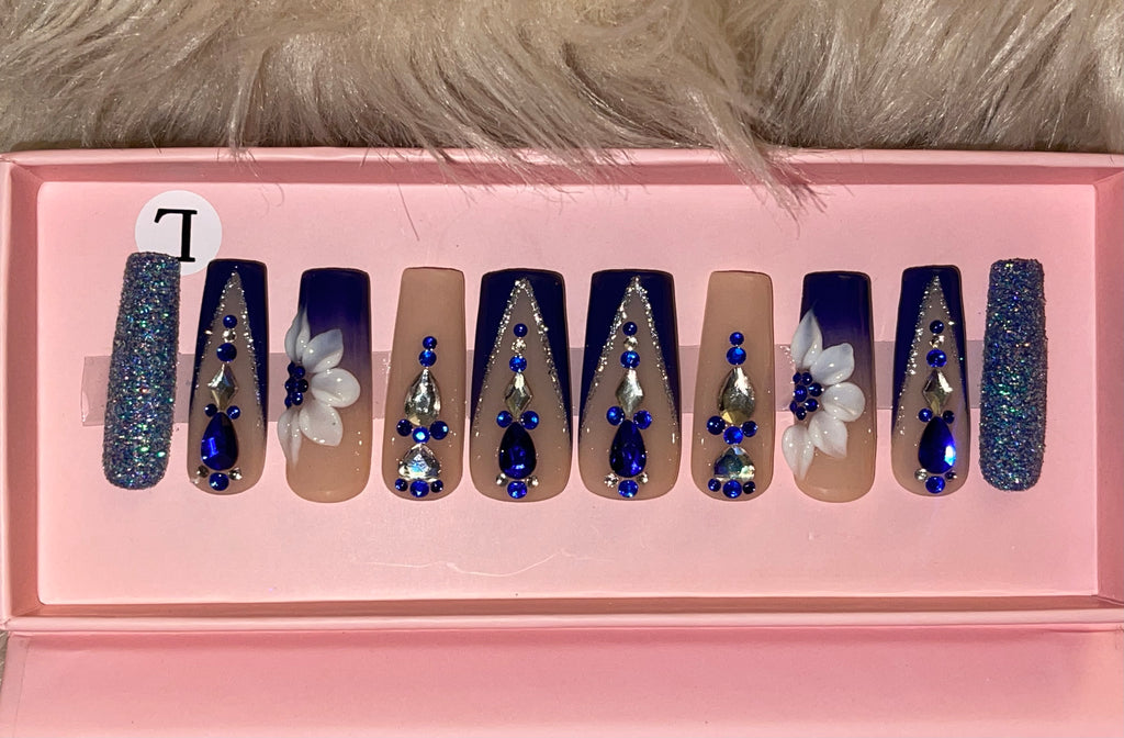 Blue Floral Press-on Nails