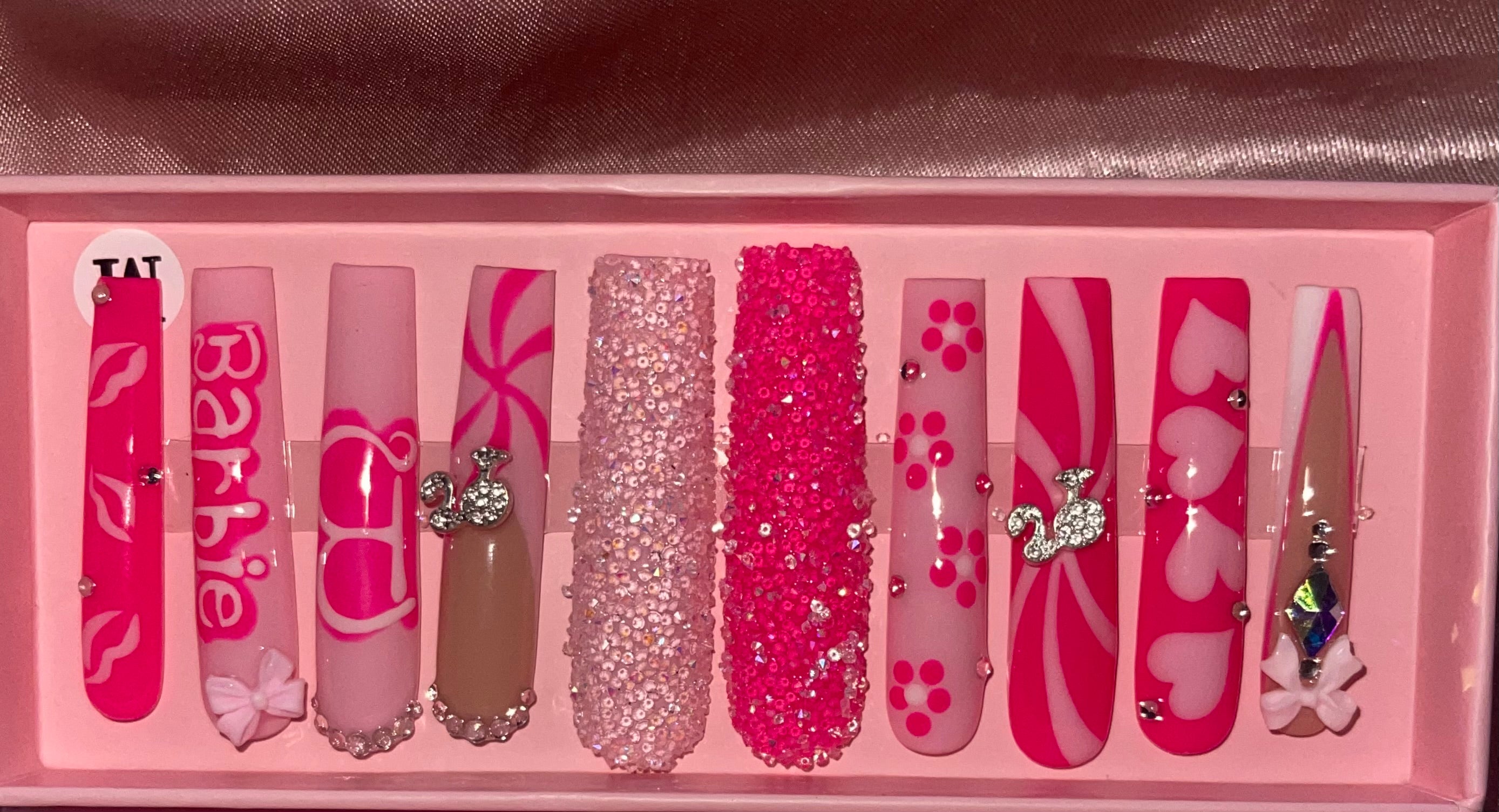 Barbie XL Luxury press-ons